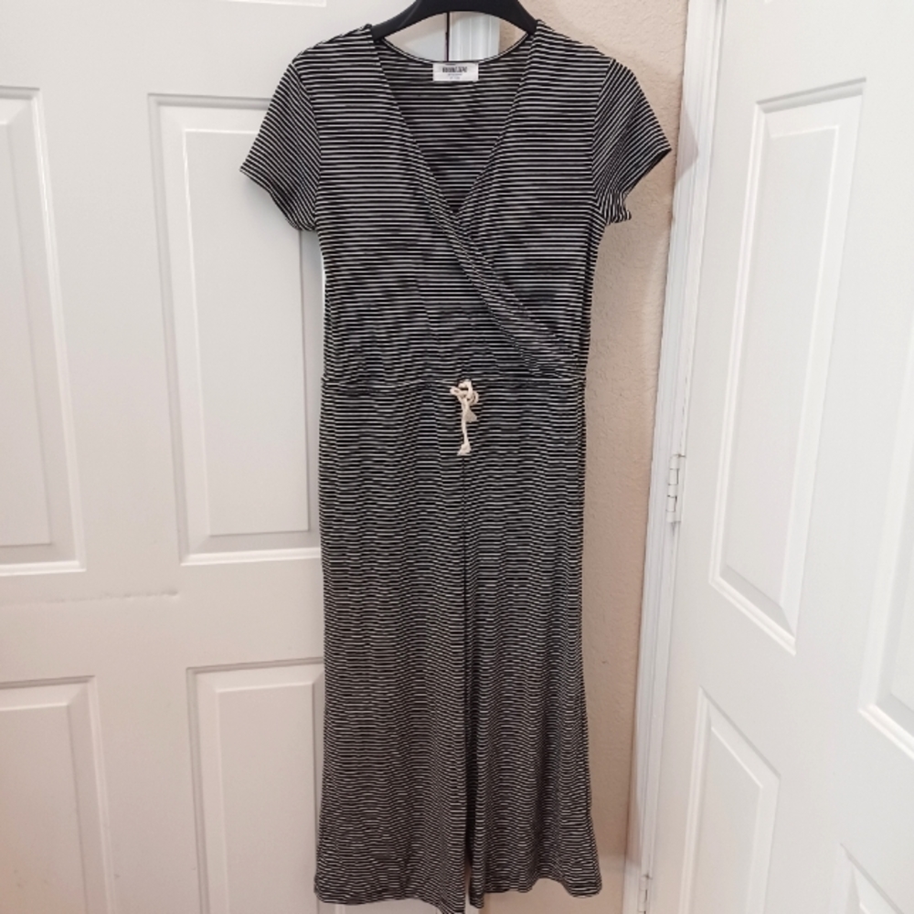 Double Zero Jumpsuit Black and White Stripes Women's Sz Medium